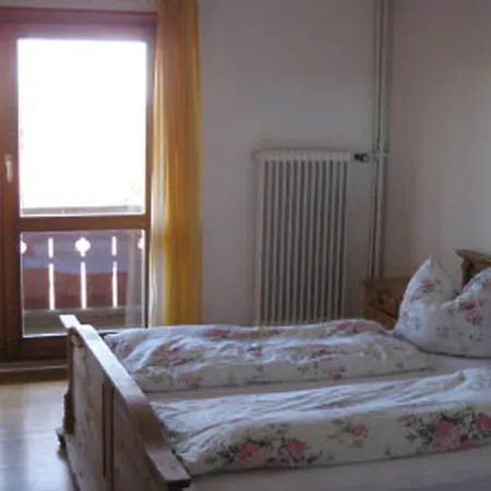 Berggasthaus Gisiboden 2*